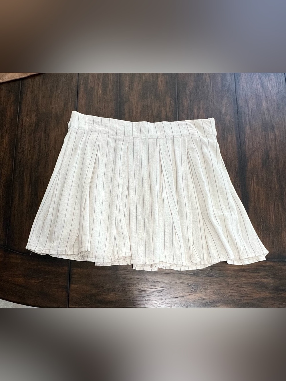 LOVE 83 Beige & Navy Pinstripe Pleated Skirt Preppy Minimalist Linen Size XL
